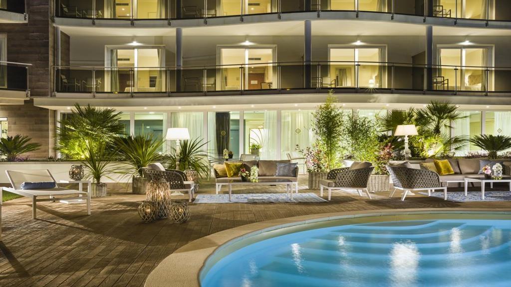 Grand Hotel Pietra Ligure Dış mekan fotoğraf