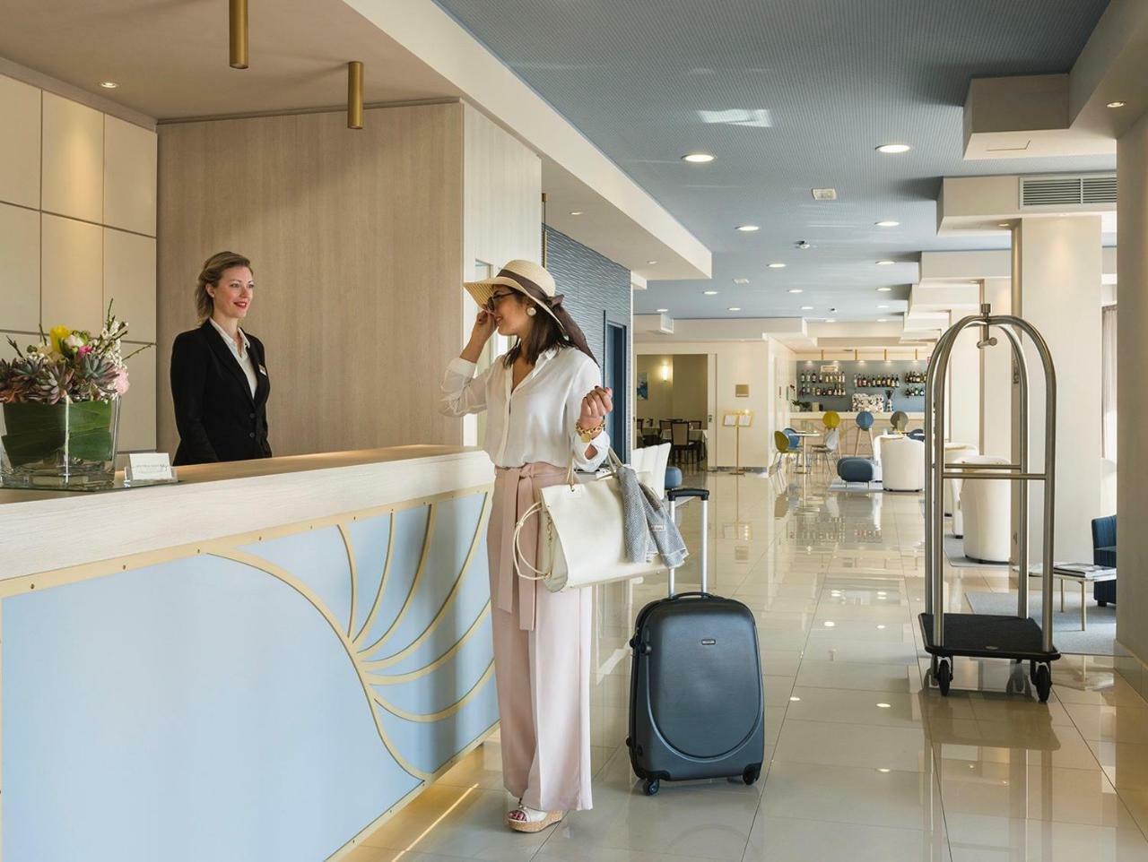 Grand Hotel Pietra Ligure Dış mekan fotoğraf